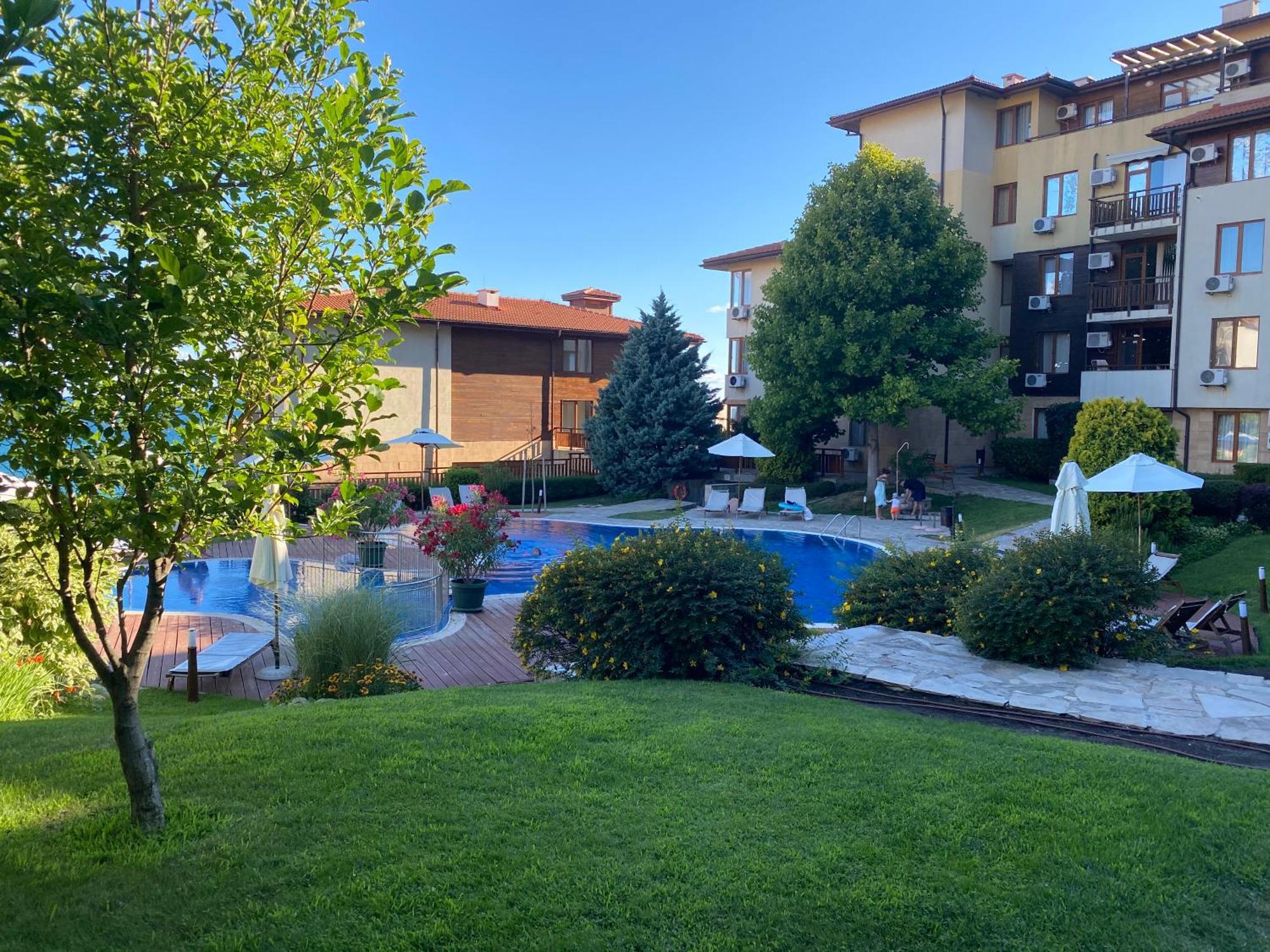 Garden Of Eden B3-2 Private One Bedroom Apartment Sweti Wlas Exterior foto